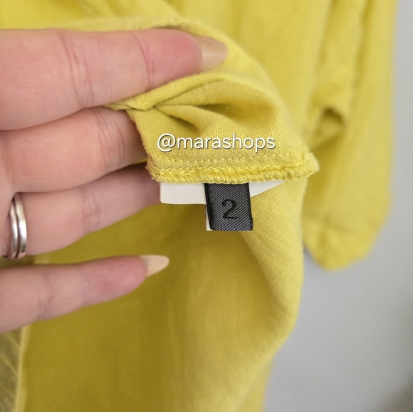 Oska Linen Oversize Blouse in Yellow - Picture 4 of 6